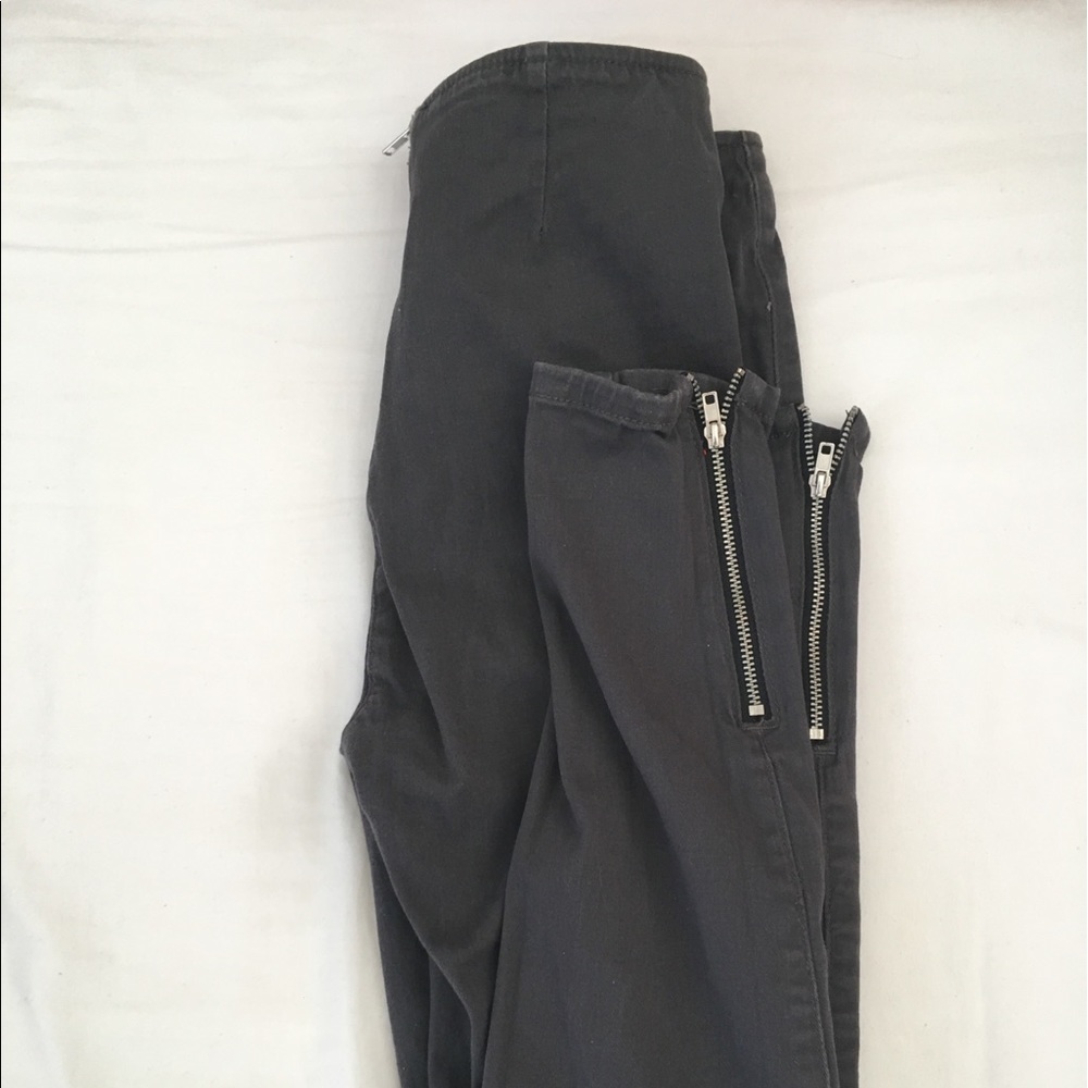 High waisted pants
